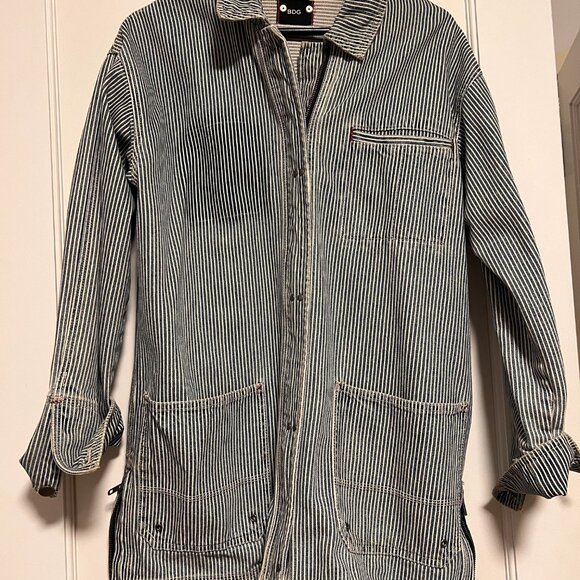 BDG Hickory Stripe Drill Chore Jacket Womens Medium Blue White Railroad - Picture 3 of 4